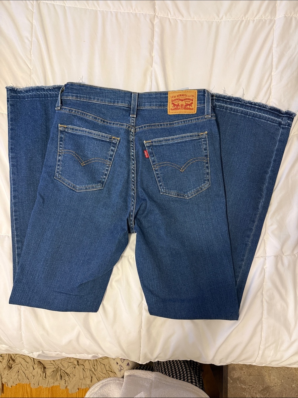 Levi's Women's Blue Flared Wide-Leg Jeans